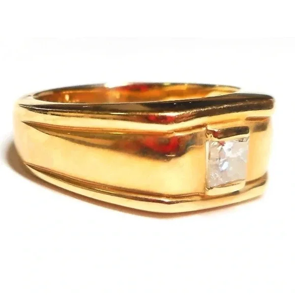 Mens Diamond Solitaire & 14k Gold Ring - Picture 4 of 7